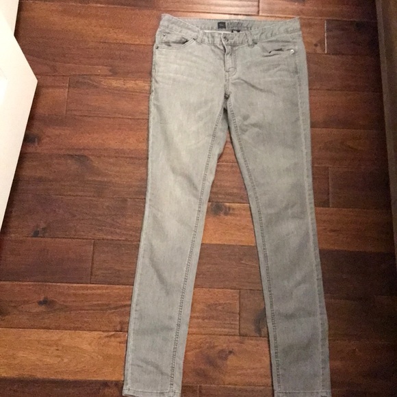 Mossimo Skinny Jeans - Picture 2 of 3